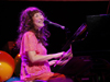 矢野顕子、忌野清志郎を歌うツアー、「渋公」追加公演決定!