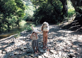 恐竜制作 下田昌克 詩 谷川俊太郎 写真 藤代冥砂 大恐竜人間博 渋谷文化プロジェクト